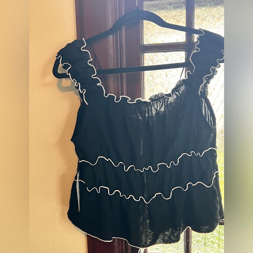 Elowen Coquette Contrast Babydoll Top NWT - Picture 4 of 5